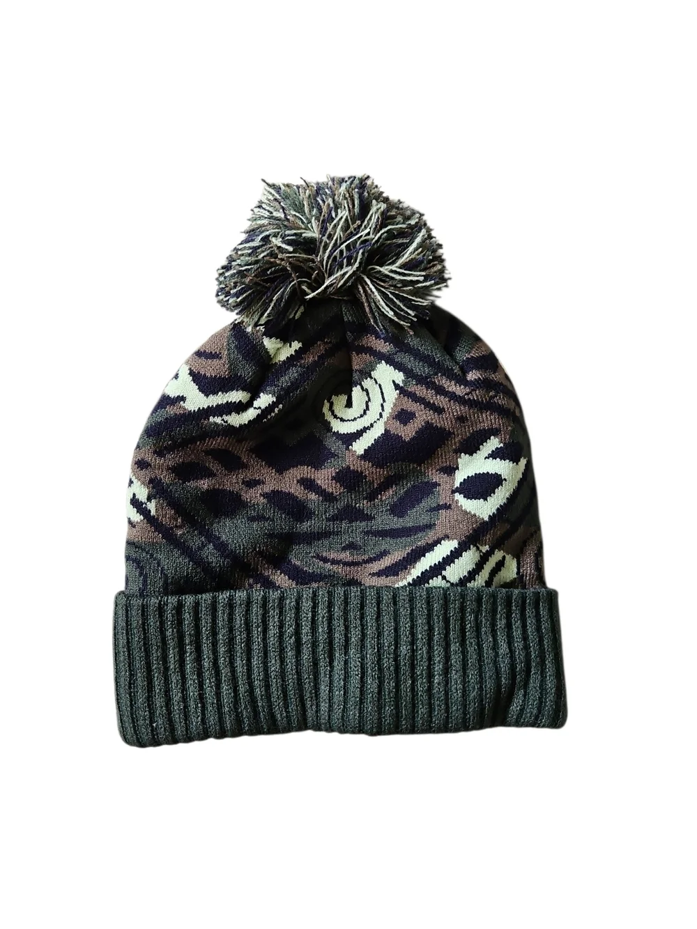 KAVU Natureschel Beanie in Osem | NWT | Pom Pom Hat